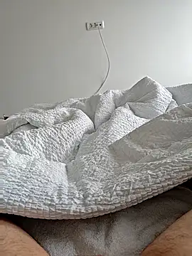 Snapshot of Salmancan chatting on March 15, 6:19 am Salmancan online show from March 15, 6:19 am