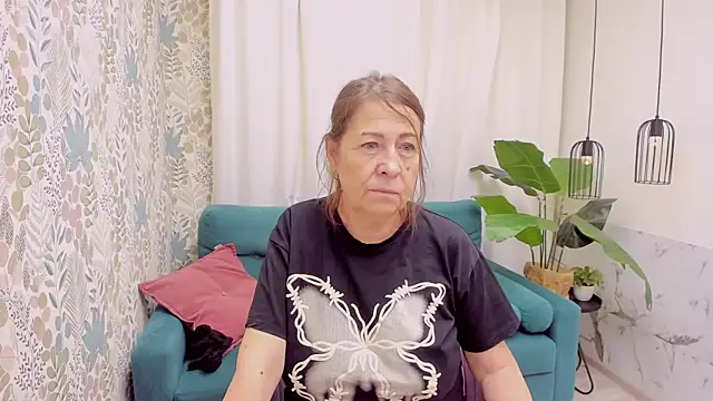 LindaPassionate online show from July 8, 1:15 pm