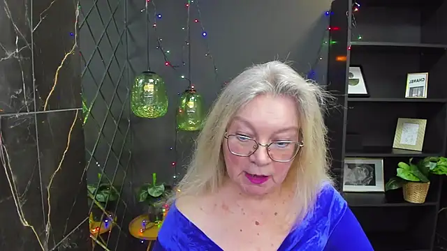 Snapshot of NataliMellow chatting on December 30, 1:14 pm NataliMellow online show from December 30, 1:14 pm