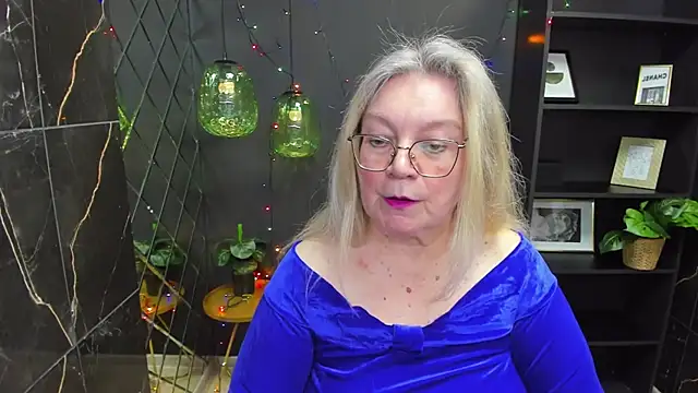 Snapshot of NataliMellow chatting on December 30, 4:40 pm NataliMellow online show from December 30, 4:40 pm