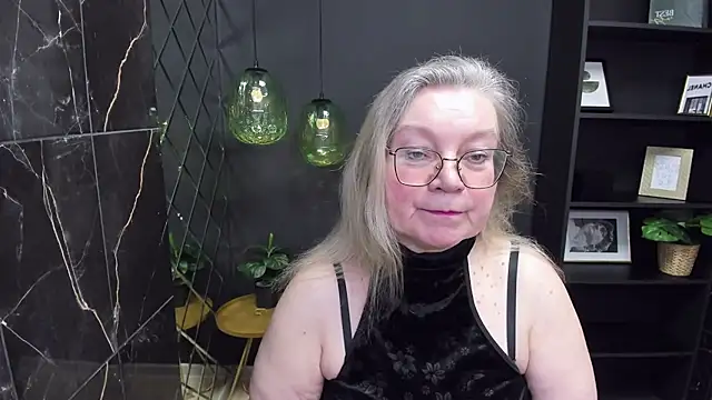 Snapshot of NataliMellow chatting on February 23, 1:10 pm NataliMellow online show from February 23, 1:10 pm