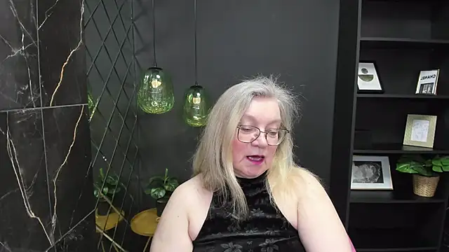 Snapshot of NataliMellow chatting on February 26, 4:45 pm NataliMellow online show from February 26, 4:45 pm