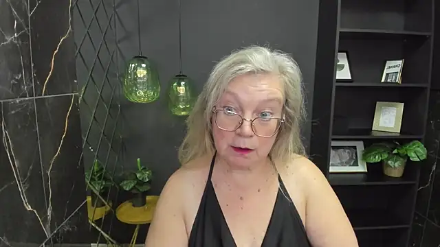 Snapshot of NataliMellow chatting on October 3, 1:08 pm NataliMellow online show from October 3, 1:08 pm
