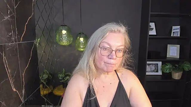 NataliMellow online show from November 14, 1:21 pm