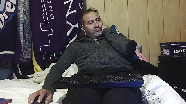 dantehot2020 online show from February 6, 1:21 am