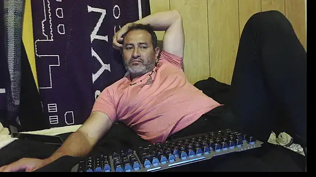 dantehot2020 online show from March 19, 12:03 am