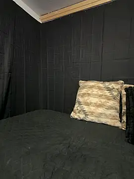 Rakiyahcharms online show from March 28, 6:46 am