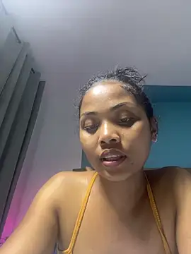 naya86 online show from May 5, 2:58 pm