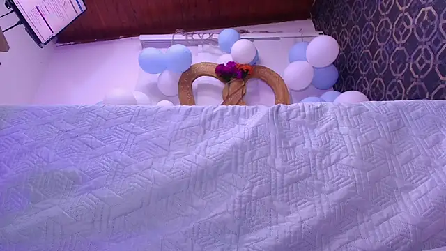 Snapshot of sarakaisy chatting on September 26, 11:58 am sarakaisy online show from September 26, 11:58 am