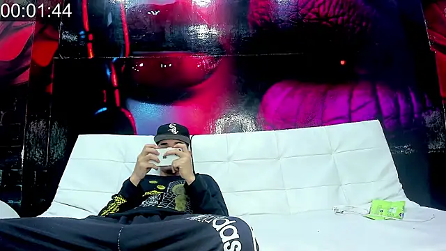 AmazingPartys online show from March 22, 8:01 pm