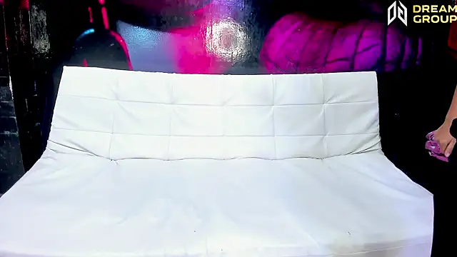 AmazingPartys online show from May 21, 1:51 pm