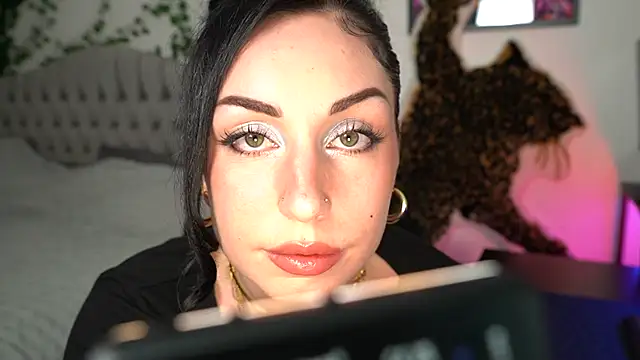 Estherjizz online show from October 6, 6:05 pm