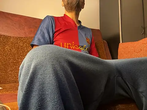 MarkReeds online show from February 4, 9:28 am