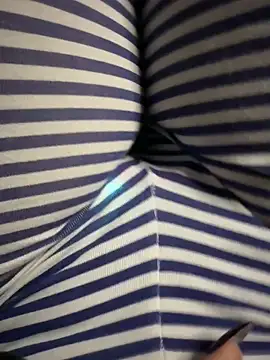 Snapshot of Wet-Pussycat chatting on February 21, 4:52 pm Wet-Pussycat online show from February 21, 4:52 pm