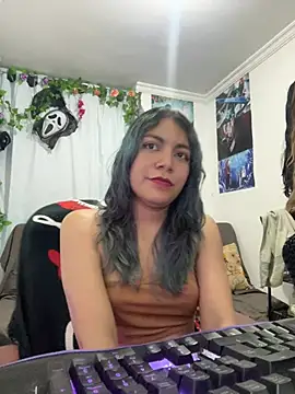 VaioletUwU online show from March 8, 7:45 am