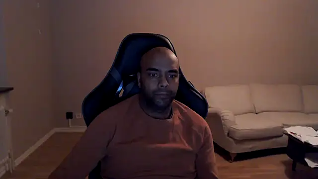 Snapshot of dan_the_man35 chatting on March 11, 8:59 pm dan the man35 online show from March 11, 8:59 pm