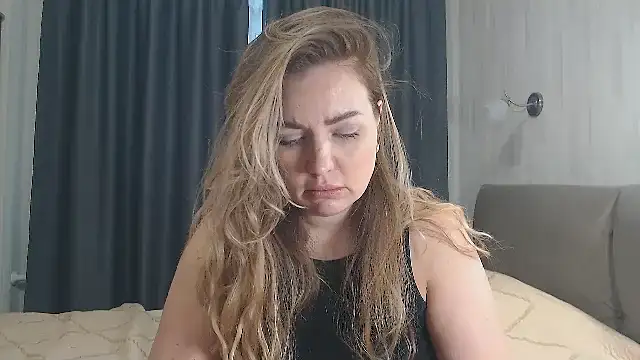 xxkristinaxx online show from November 12, 8:26 am