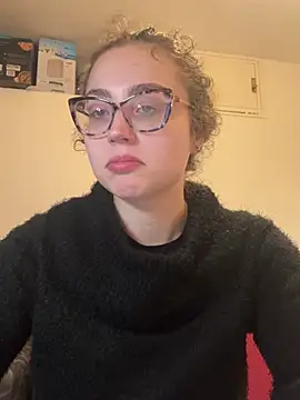 ladyturtle online show from May 15, 7:43 pm