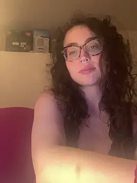 ladyturtle online show from May 19, 11:11 pm