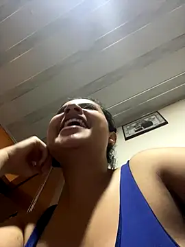 Snapshot of AbbyTaylorr chatting on October 25, 3:51 pm AbbyTaylorr online show from October 25, 3:51 pm