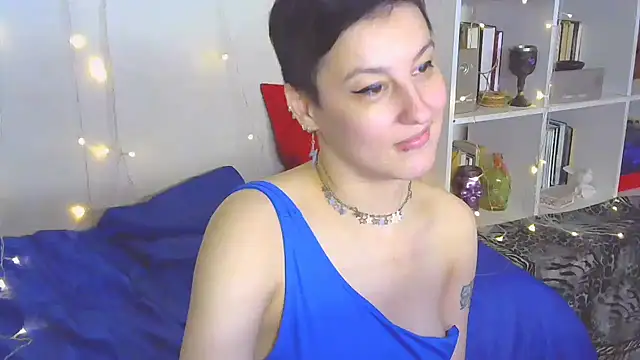 MartaBounty online show from December 10, 1:32 am