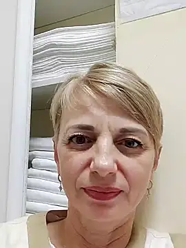 MindiGraceful online show from September 24, 10:18 am