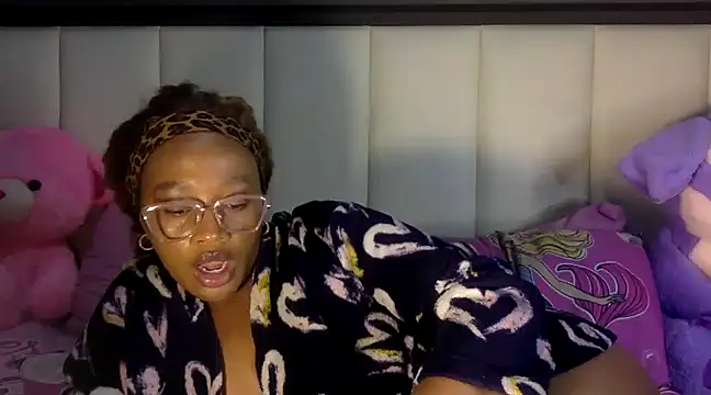 Snapshot of BOOTYBANGER24xx chatting on March 12, 10:26 am BOOTYBANGER24xx online show from March 12, 10:26 am