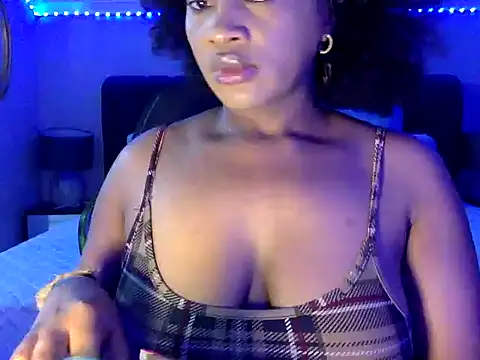 Snapshot of BOOTYBANGER24xx chatting on September 18, 1:40 am BOOTYBANGER24xx online show from September 18, 1:40 am