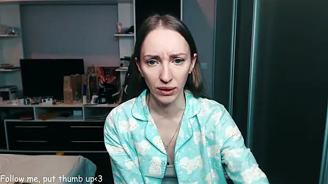 Natalimeowks online show from February 9, 7:38 am