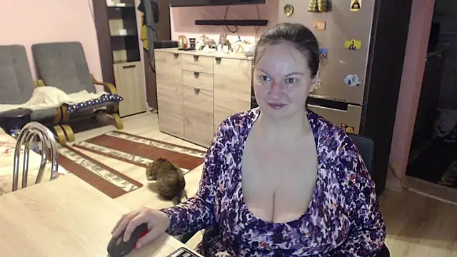 BustyLadyAlma online show from March 23, 5:32 am