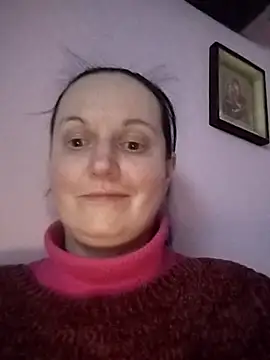 BustyLadyAlma online show from February 1, 6:17 pm