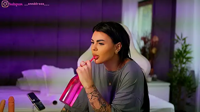 Snapshot of perfectt33n chatting on October 16, 11:33 am perfectt33n online show from October 16, 11:33 am