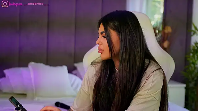 Snapshot of perfectt33n chatting on October 17, 11:57 am perfectt33n online show from October 17, 11:57 am