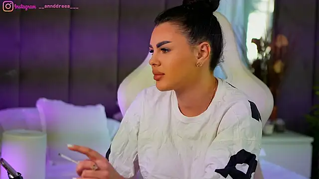 Snapshot of perfectt33n chatting on October 23, 12:04 pm perfectt33n online show from October 23, 12:04 pm