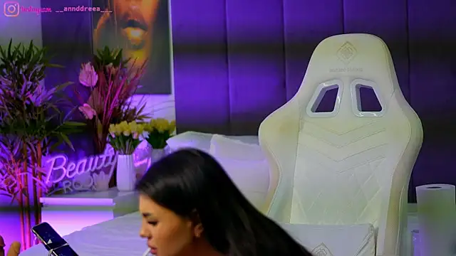 Snapshot of perfectt33n chatting on November 12, 4:18 pm perfectt33n online show from November 12, 4:18 pm