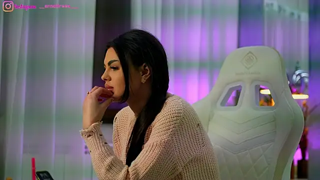 Snapshot of perfectt33n chatting on January 7, 5:15 pm perfectt33n online show from January 7, 5:15 pm