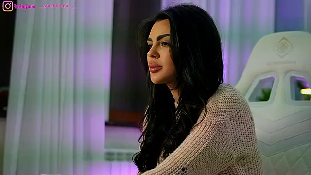 Snapshot of perfectt33n chatting on February 10, 1:48 pm perfectt33n online show from February 10, 1:48 pm