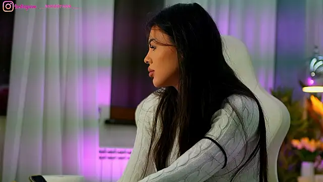 Snapshot of perfectt33n chatting on February 23, 2:25 pm perfectt33n online show from February 23, 2:25 pm