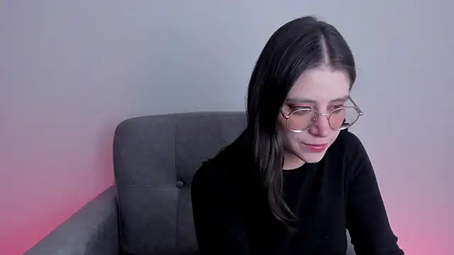 HazelKush online show from November 25, 9:59 pm