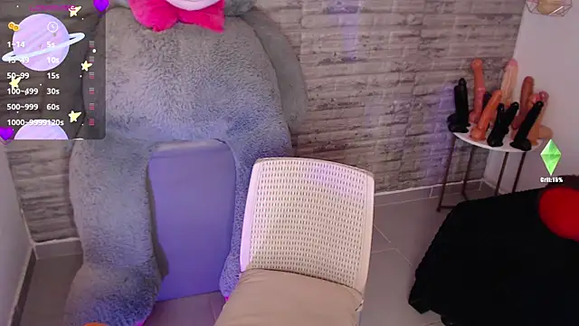 TinnaCobb online show from May 17, 10:22 am