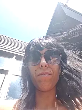 misscectito13 online show from June 9, 1:45 pm