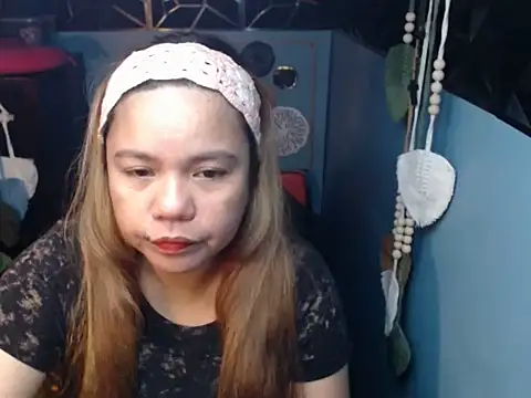 ambersmile online show from October 17, 8:44 pm