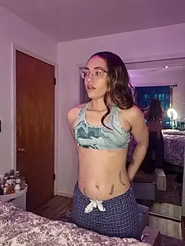 cassandracane online show from February 18, 2:24 pm