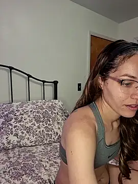 cassandracane online show from February 19, 2:57 pm