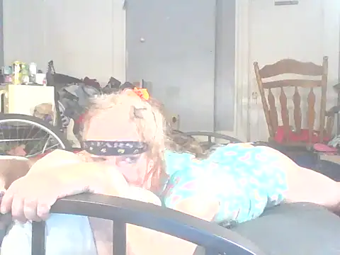 Valarie83 online show from February 7, 2:50 am