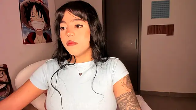 Snapshot of Naiara_sex chatting on February 5, 7:07 am Naiara sex online show from February 5, 7:07 am