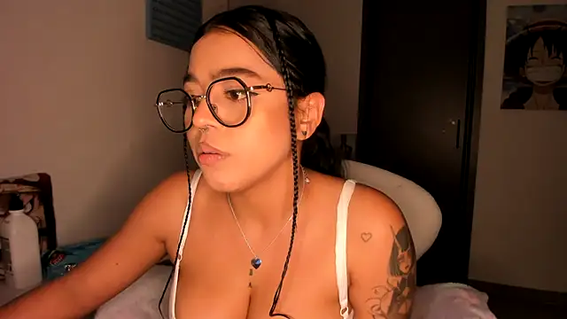 Snapshot of Naiara_sex chatting on February 9, 11:14 am Naiara sex online show from February 9, 11:14 am