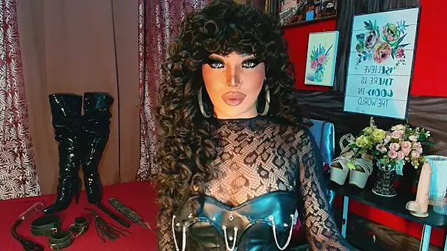 trixxielicious online show from November 17, 12:55 pm