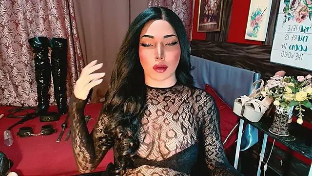 trixxielicious online show from May 11, 12:22 pm