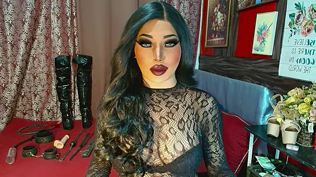 trixxielicious online show from May 17, 4:36 pm